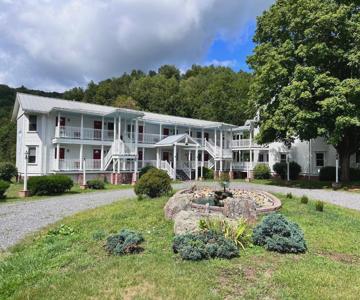 The Inn At Mountain Quest
