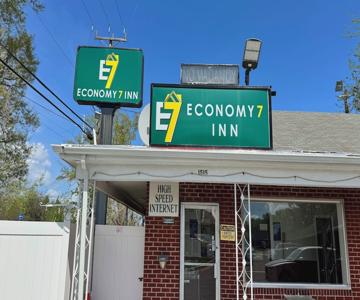Economy 7 Inn Hampton