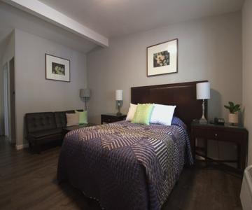 Golden Kent Motel