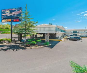 Nendel's Motor Inn