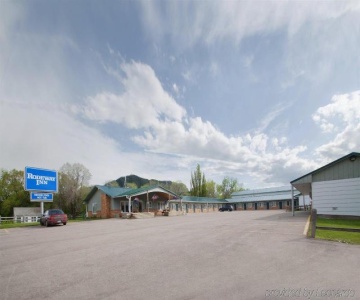 Deer Lodge Motel
