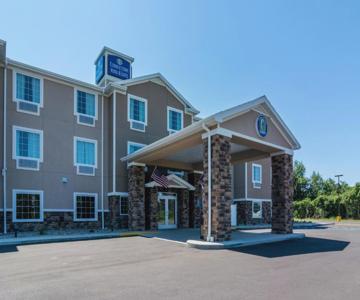 Cobblestone Hotel & Suites Torrington