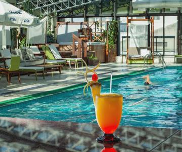 Radisson Victoria Plaza