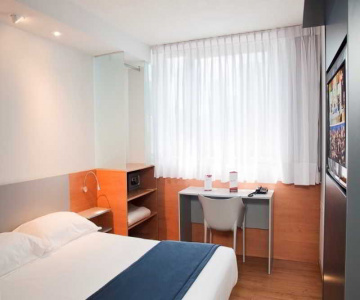 Hotel Orpheo Express