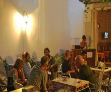 El Viajero Downtown Hostel & Suites