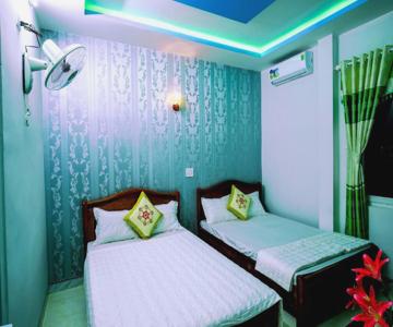 Phuc Hau Hotel