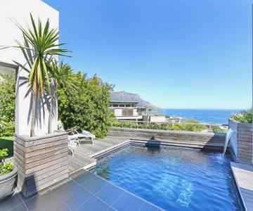 Villa Aqua