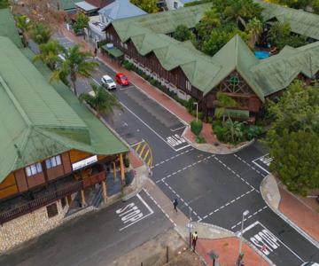 The Knysna Log Inn