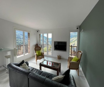 Soldeu Appartement Lumineux En Face Des Piste Ski