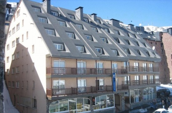 Estival Caribou Apartments