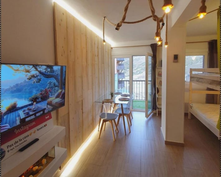 Apartamento TEC Pasdelacasalovers