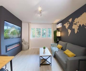 Espectacular Apartamento Con Vistas En Escaldes - 10min Caminando Al Centro - Parking Gratis