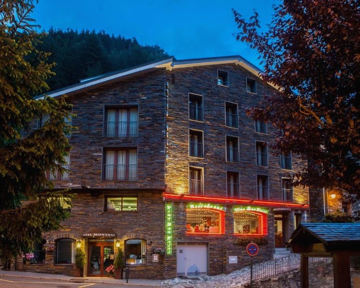 Hotel Montané
