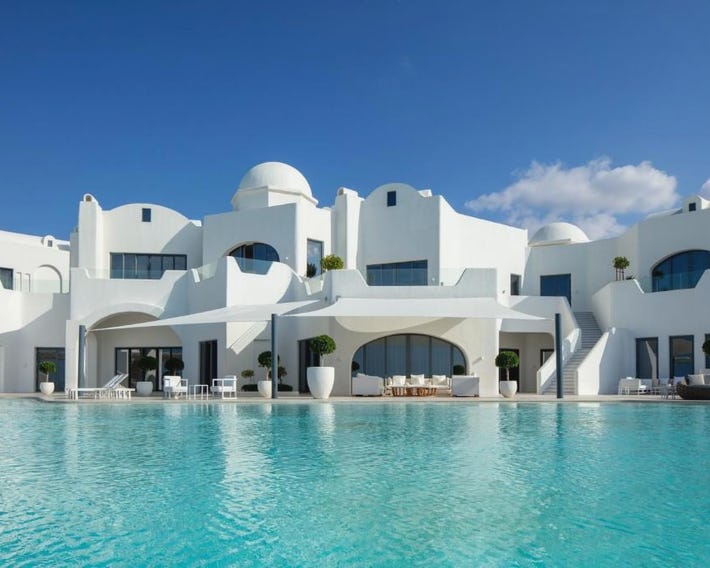 Anantara Retreat Santorini Abu Dhabi - Adults Only