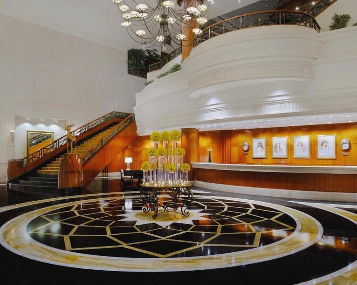 Connaught Palace Hotel, Dubai