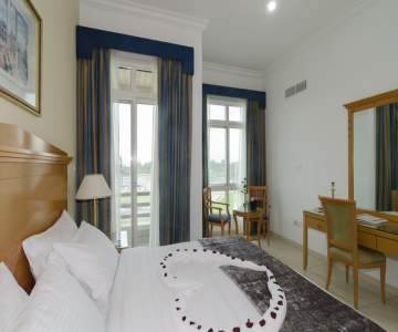 Roda Metha Suites