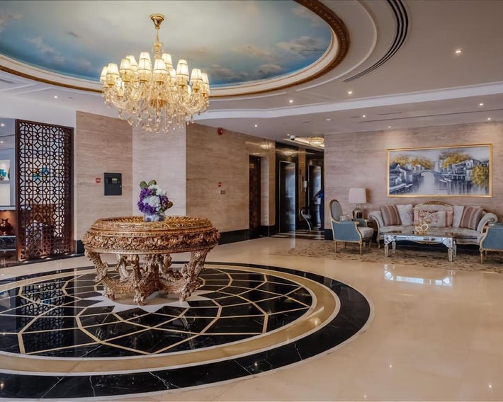 Crystal Plaza Al Majaz Hotel