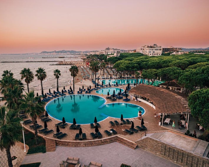Prestige Resort