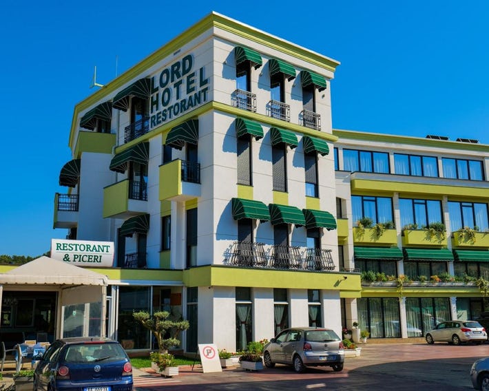 LORD Hotel Tirana