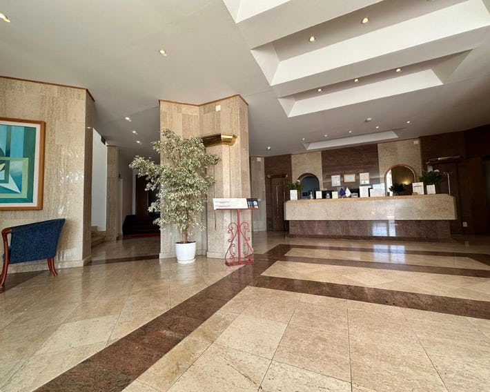 Chateau Linza Resort