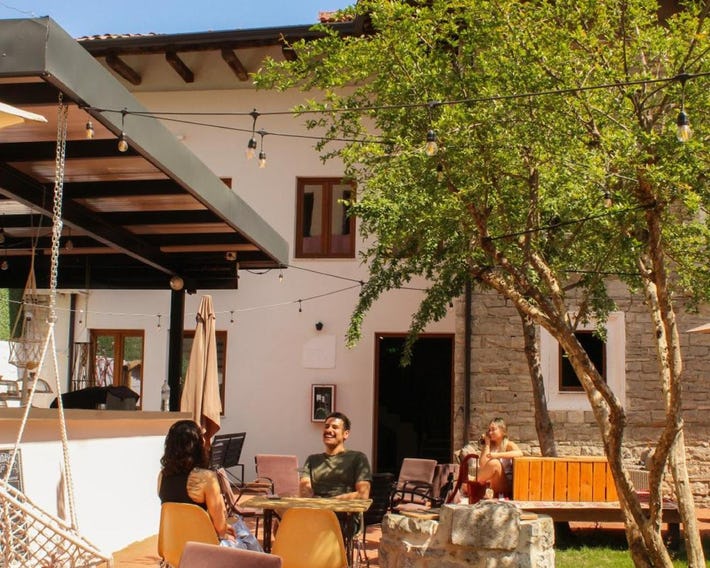 Shkodra Hostel & Day Tours
