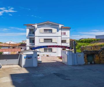 Hotel Shkodra L