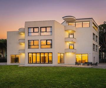 The Honeycomb Boutique Hotel