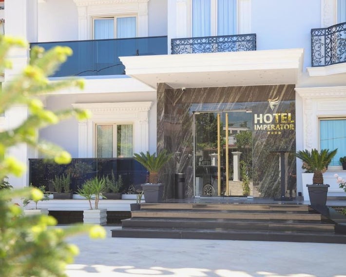 Imperator Hotel