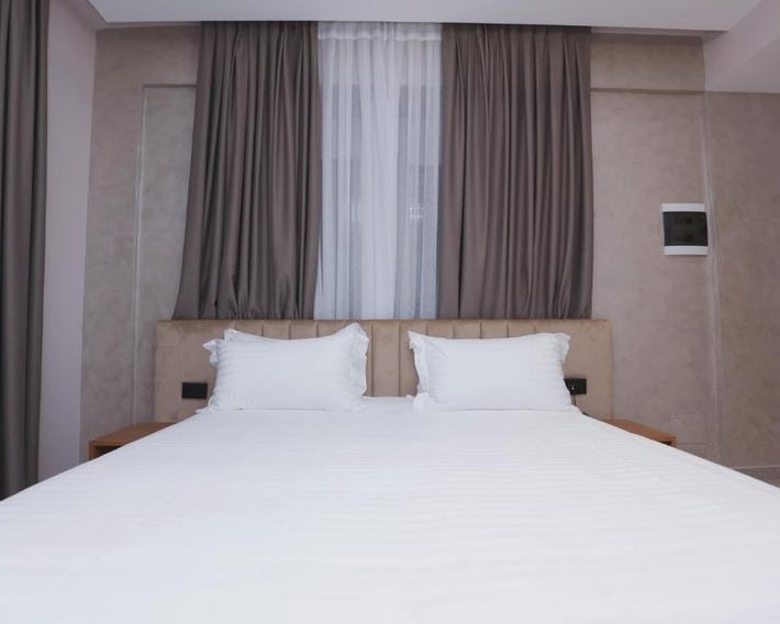 Resiidence Inn Hotel Tirana