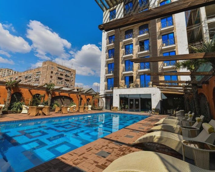 Konyak Hotel