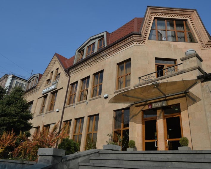 Yerevan Deluxe Hotel