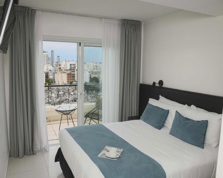 Cyan Recoleta Hotel