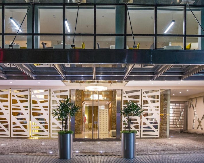 Howard Johnson Plaza by Wyndham Buenos Aires