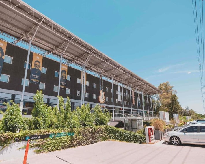 ibis Pilar