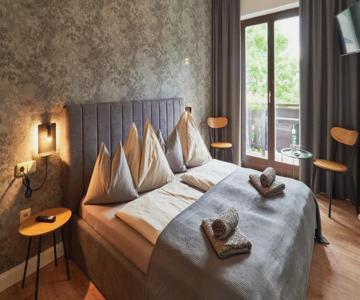 Jeff's - Rooms With A Mountain View