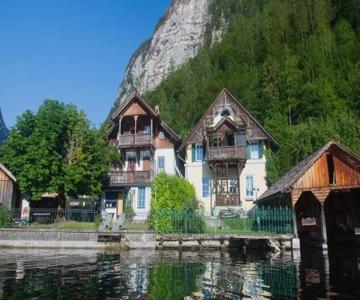 KraftTanken direkt am See