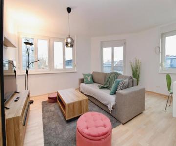Graz central Penthouse Style Apt