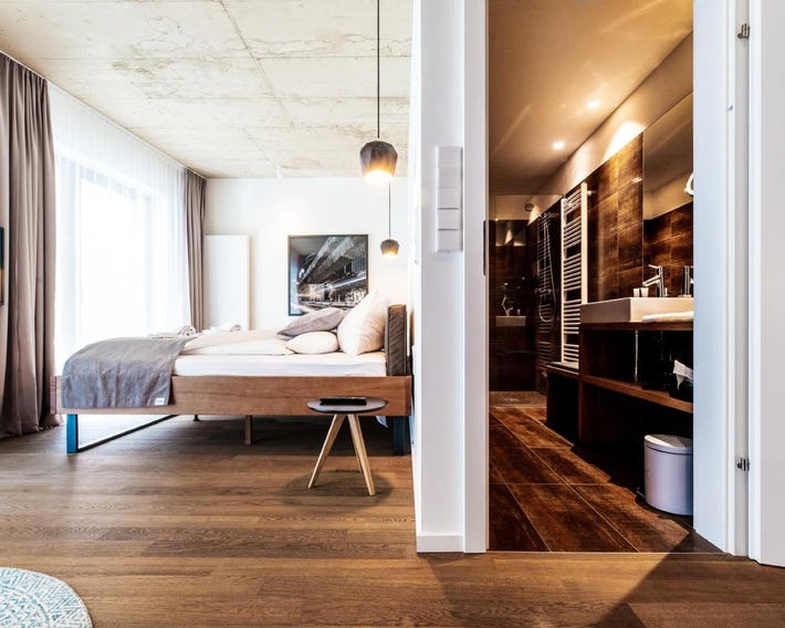Blackhome Graz I contactless check-in
