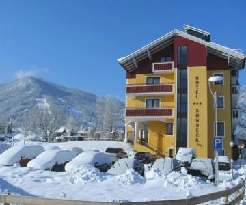 Sonneck Hotel -  Restaurant