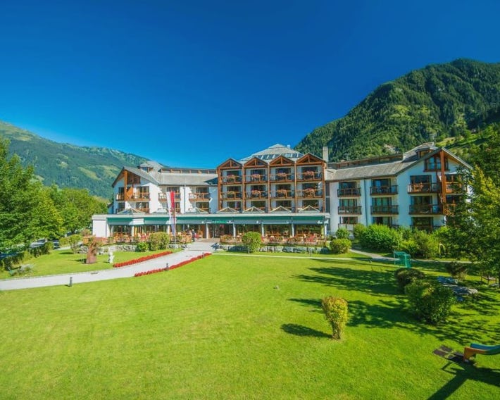 Hotel Das Gastein - ganzjährig inklusive Alpentherme Gastein & Sommersaison inklusive Gasteiner Berg