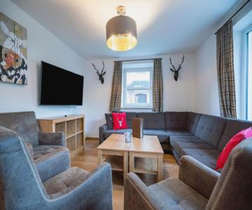 Chalet in Zell am See near Ski Slopes