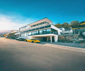 Villa Summit