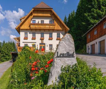 Lenzlhof