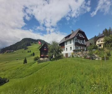 SCHWEIZER Hof