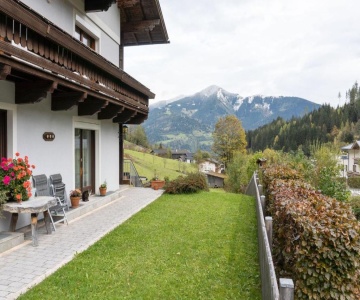 Beautiful Apartment In Zell Am See Near Ski Area