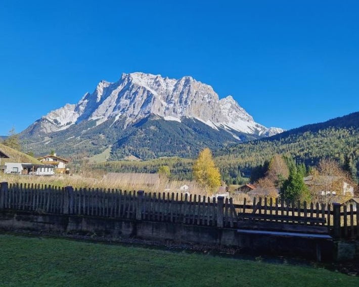 Alpinum Hostel Biberwier - Günstige Privatzimmer in der Zugspitz Arena