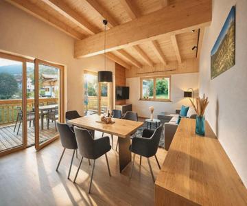 ZILLERHEART - Apartment with Balcony & Mountain View, AlpenLuxus Collection