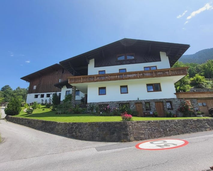 Bergbauernhof-Grinzens
