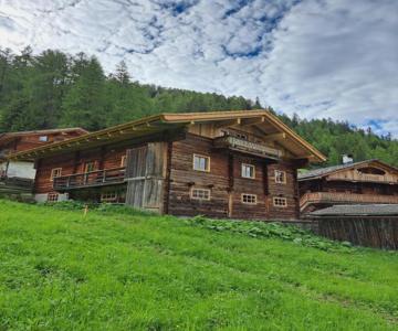 Maxerhütte Auf Der Alfenalm