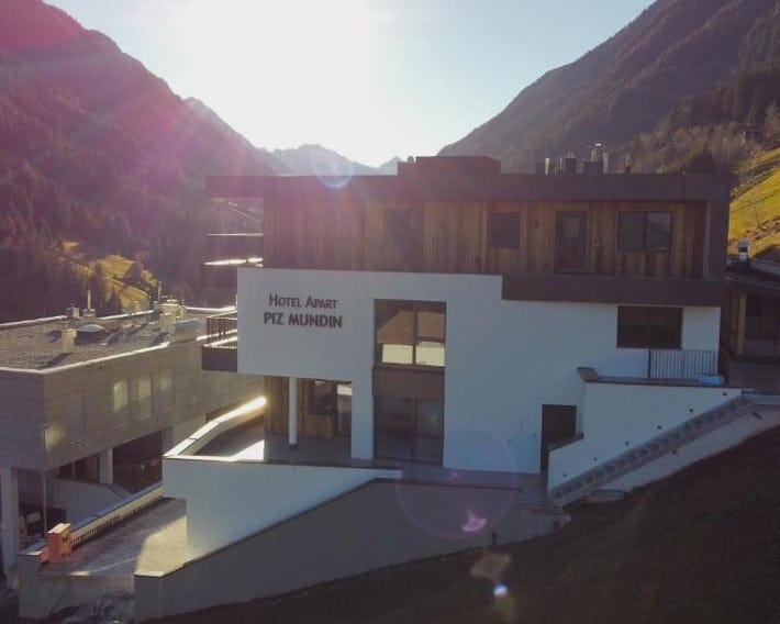 Hotel Apart Piz Mundin